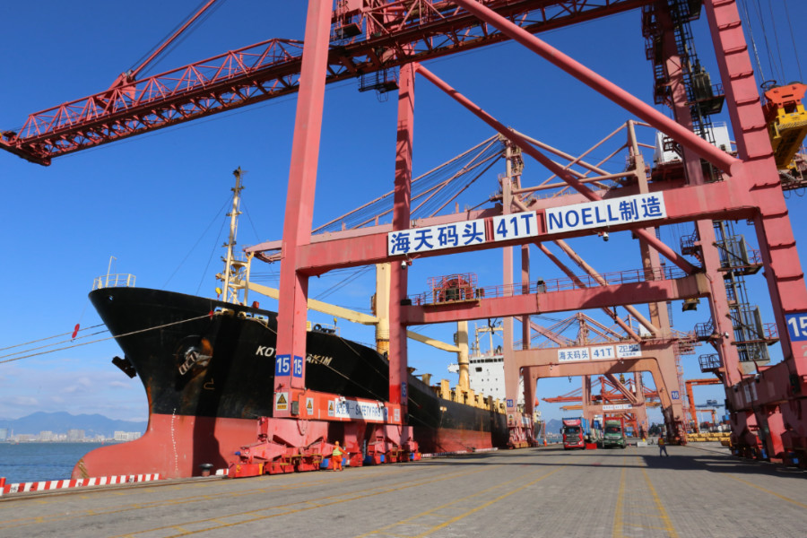 Pelabuhan Xiamen Buka Laluan Perdagangan Antarabangsa Pertama 2023