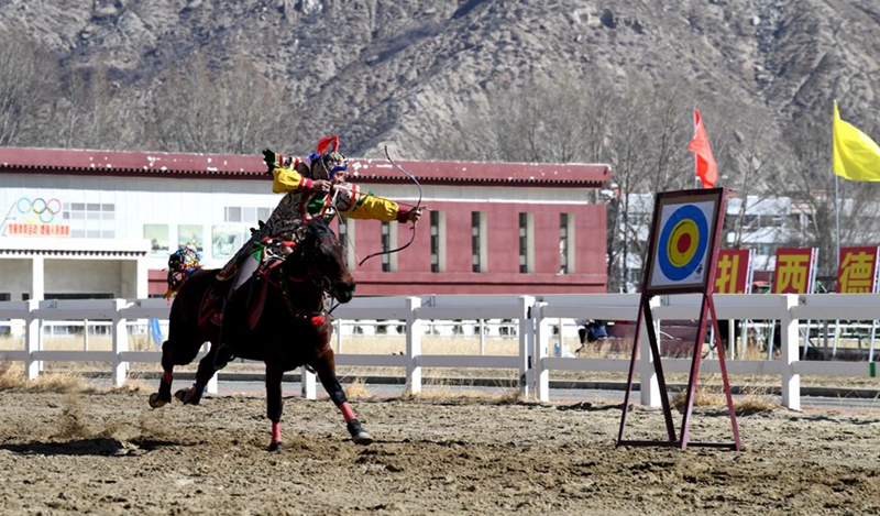 Lumba Kuda Sempena Tahun Baharu Tibet