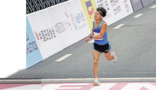 Pelari maraton China, He Jie. (Foto/Xinhua)