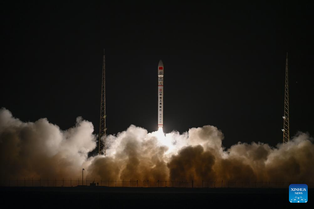 China Berjaya Lancarkan Roket CERES-1 Y9