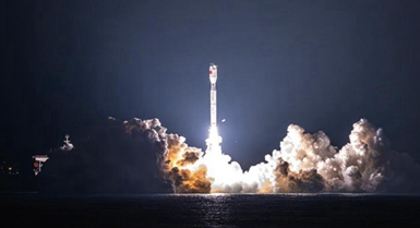 China Lancarkan Satelit Ujian Gunakan Roket SD-3