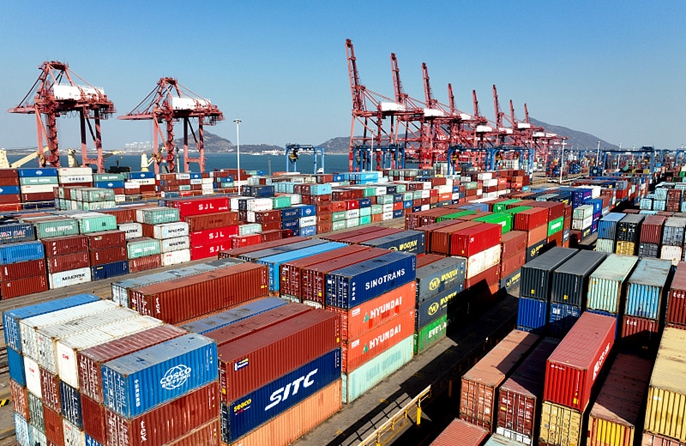 Import Eksport Perdagangan Kargo China Tingkat 1.2%