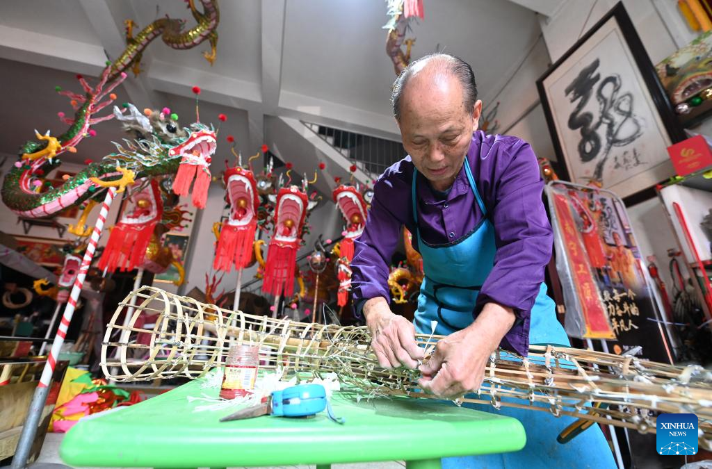 Kenali Kraf Tangan Naga Buluh Guangxi