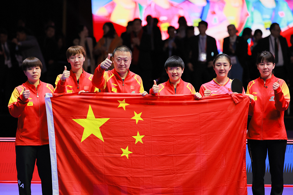 China Menang Piala Corbillon