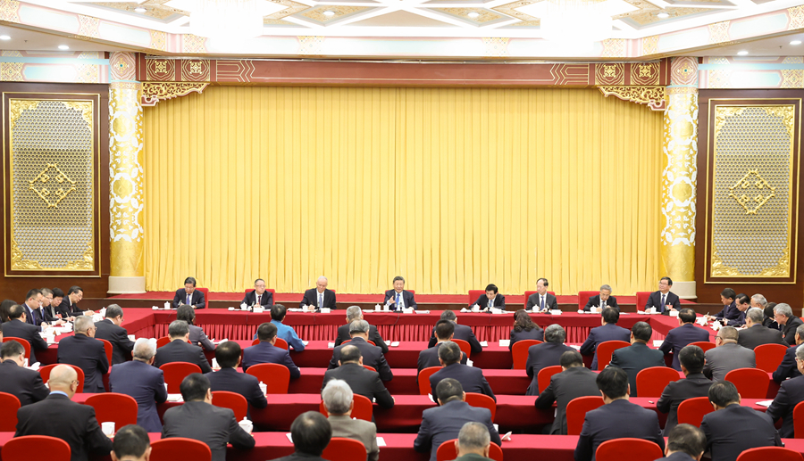 Xi Jinping Beramah Mesra dengan Anggota CPPCC