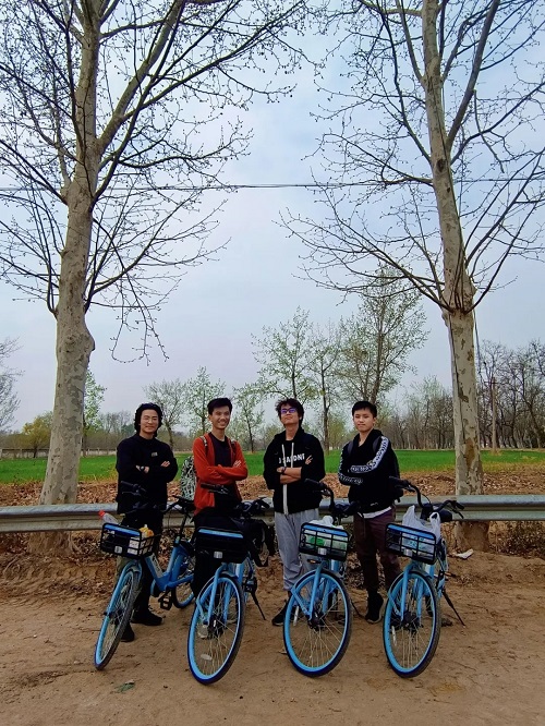 Berbasikal dari Beijing ke Tianjin, Empat Pemuda Malaysia Tular di China