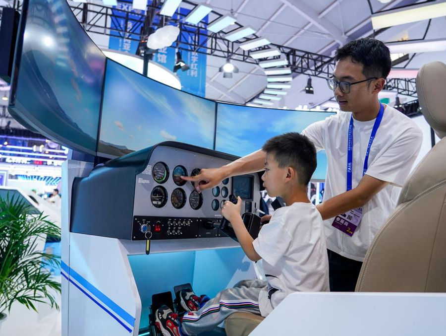Teknologi Termaju Dipamerkan Pada Ekspo China-Asia Selatan