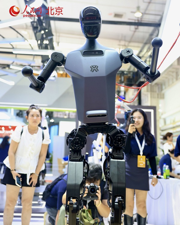 27 Robot Humanoid Ditampilkan dalam WRC 2024