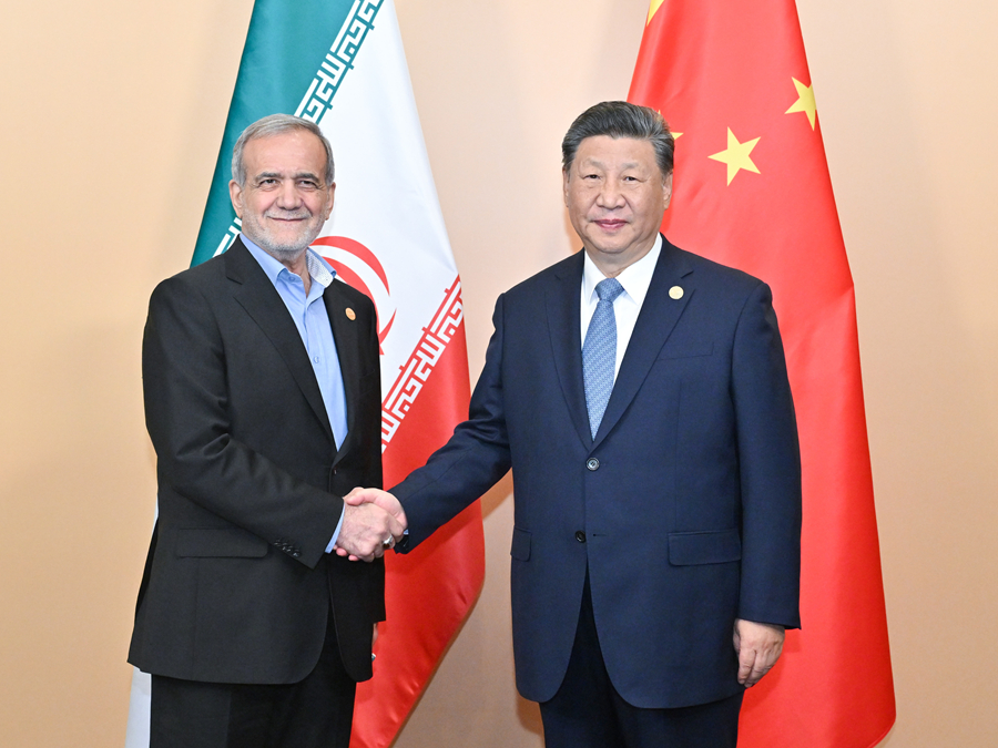 Xi Bertemu Presiden Iran