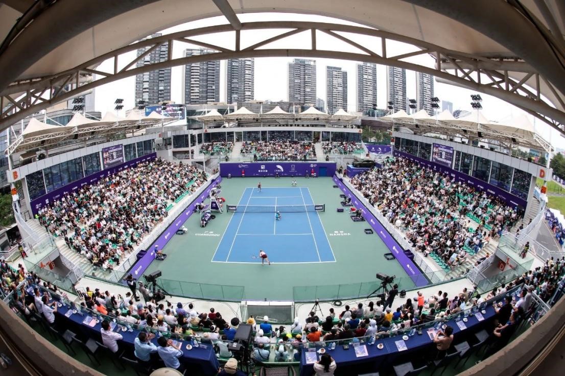 Foto menunjukkan perlawanan pada Terbuka Wuhan WTA 2024. (Foto ihsan laman Weibo rasmi Terbuka Guangzhou WTA)