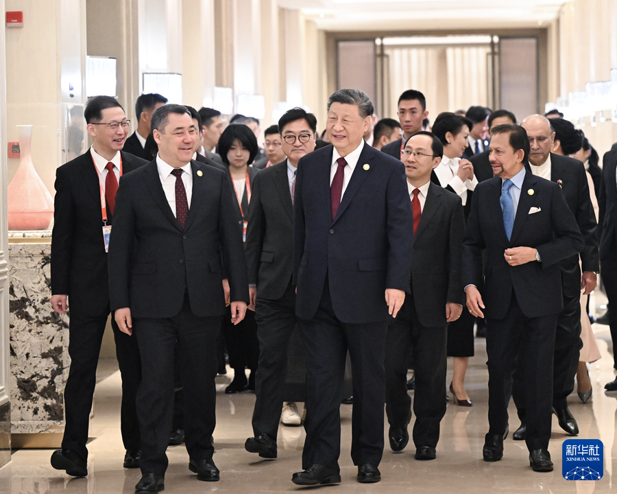 Presiden Xi Anjur Majlis Jamuan Buat Tetamu Kehormat AWG