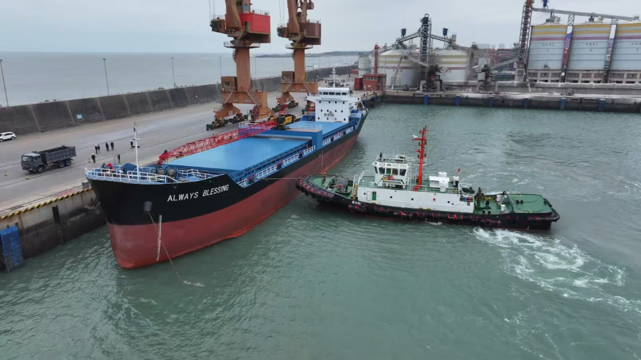 Laluan laut terus kedua antara China dan Timor Timur dibuka secara rasmi pada Ahad. (Foto ihsan Kastam Xiamen)