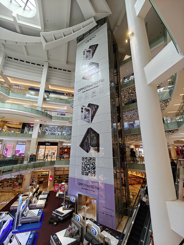 Iklan Oppo di Gandaria City, pusat membeli-belah di Jakarta, Indonesia. (Foto/Securities Times)