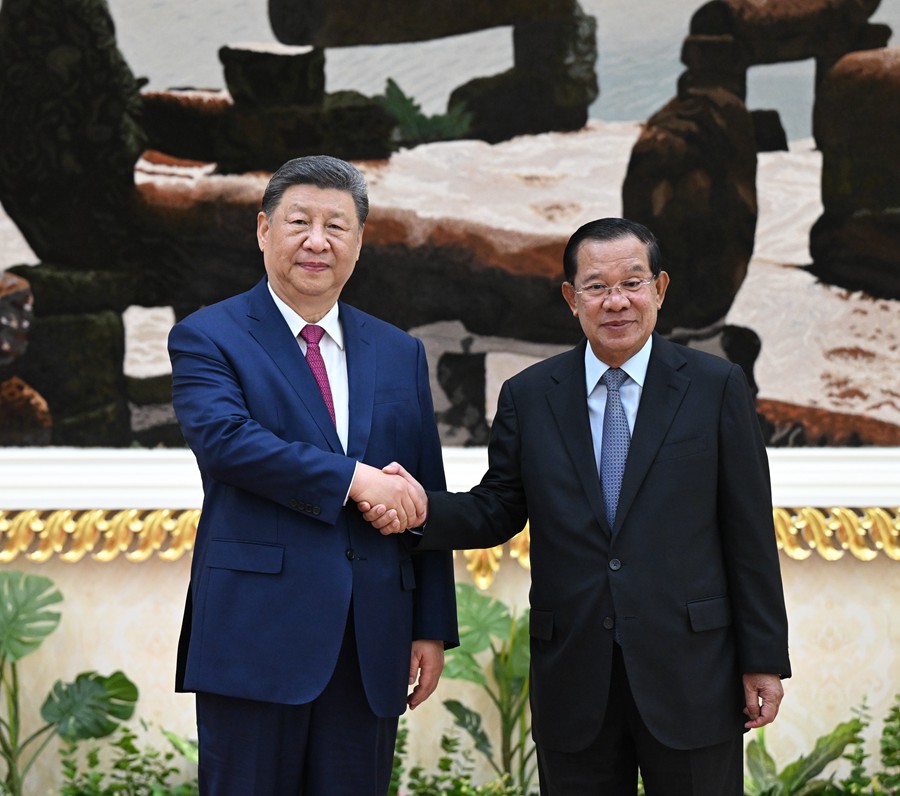 Xi Bertemu Presiden Senat Kemboja
