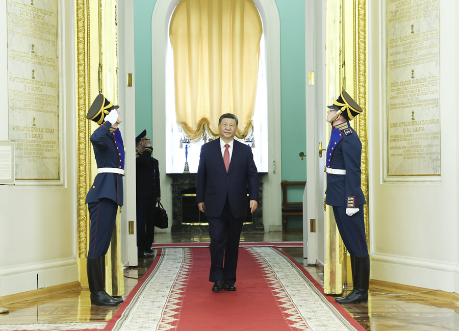 Xi, Putin Adakan Rundingan