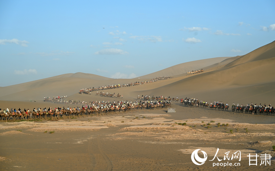 Dari Loceng Unta ke Melodi: Musim Panas di Dunhuang Tawar Pengalaman Magis