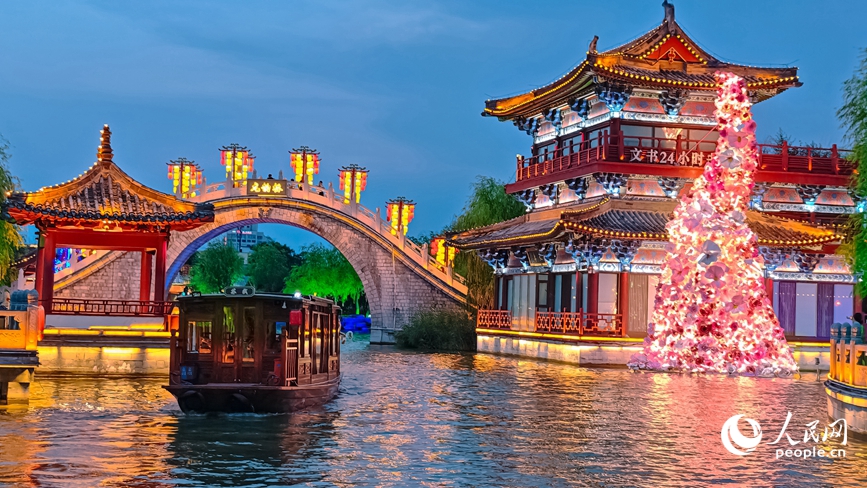 Kaifeng Ubah Sungai Bianhe, Jadi Destinasi Popular