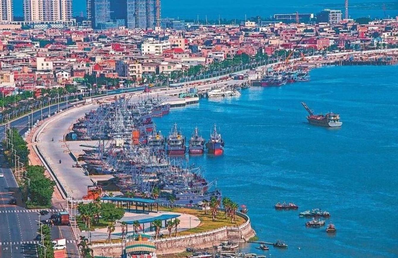 Tradisi Bunga Sanggul Rambut Bermekaran di Kampung Nelayan Quanzhou