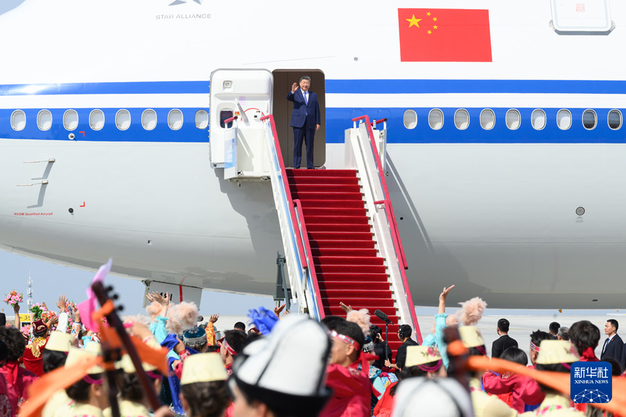 Xi Tiba di Urumqi