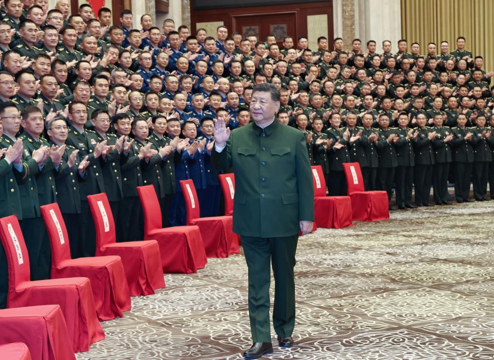 Xi Bertemu Wakil Pelbagai Lapisan Xinjiang