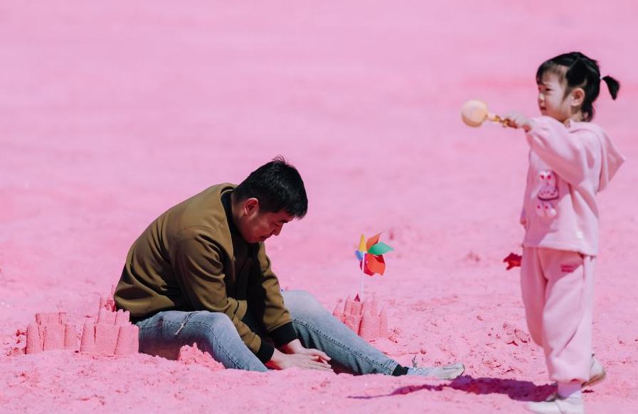 “Color Walk”, Trend Terbaru Muda-mudi Changchun