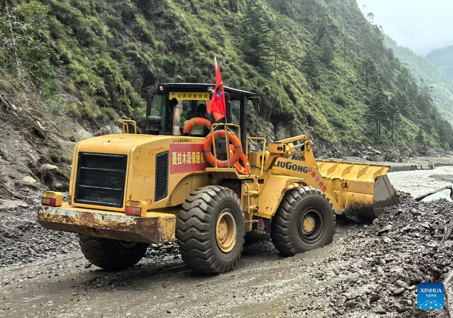 Bantuan Kecemasan, Pembersihan Sedang Berjalan Susulan Tanah Runtuh Xizang