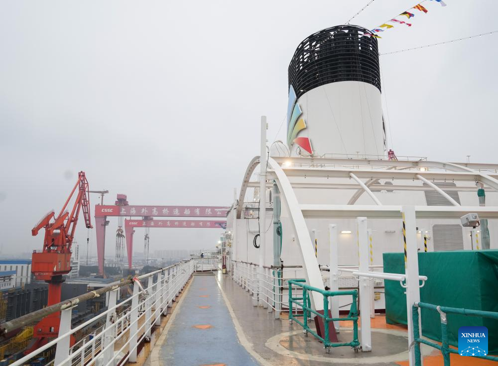 Foto bertarikh 16 Mac 2026 ini memaparkan kapal persiaran mega “Adora Flora City” di Shanghai, timur China. (Xinhua/Ding Ting)